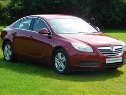 Red Used 2009 Vauxhall Insignia Sedan | £2,775 (Good price)