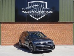 Grey Used 2020 VW Tiguan R-line SUV | £21,990 (Good price)