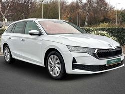 Moon white metallic Used 2025 Skoda Octavia SE L Estate | £26,500 (A bit pricey)