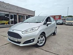 Silver Used 2016 Ford Fiesta Zetec Hatchback | £2,690 (Super price)