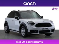 White Used 2019 Mini Cooper Countryman Comfort SUV | £16,199 (Fair price)