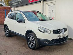 White Used 2013 Nissan Qashqai 360º SUV | £3,195 (Fair price)