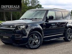 Used 2024 Land Rover Defender HSE Dynamic | £74,948 (Expensive)