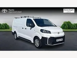 White Used 2024 Toyota Proace Van | £22,500 (Expensive)