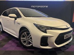 White Used 2023 Suzuki Swace Estate | £16,495 (Fair price)