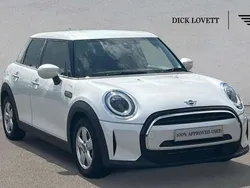 White Used 2023 Mini Cooper Comfort Hatchback | £21,994 (Fair price)
