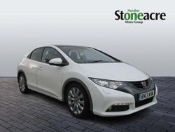 White Used 2013 Honda Civic EX Hatchback | £6,742 (Fair price)
