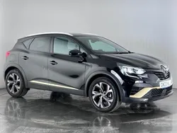 Black Used 2022 Renault Captur Engineered SUV | £17,500 (Good price)