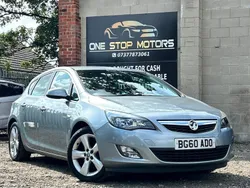 Silver Used 2010 Vauxhall Astra SRi Hatchback | £1,995 (Good price)