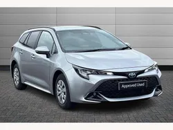 Silver New 2025 Toyota Corolla | £27,998 (A bit pricey)