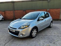 Silver Used 2011 Renault Clio II Expression Hatchback | £1,995 (Fair price)