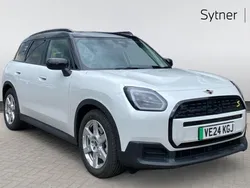 White Used 2024 Mini Countryman Classic SUV | £33,000 (Good price)