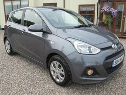 Grey Used 2014 Hyundai i10 SE Hatchback | £3,880 (Fair price)