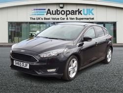 Black Used 2015 Ford Focus Zetec Hatchback | £6,395 (Fair price)