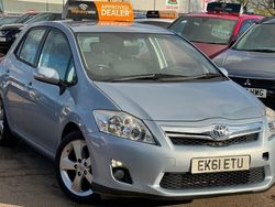 Used 2011 Toyota Auris Hybrid T4 | £4,775 (Fair price)