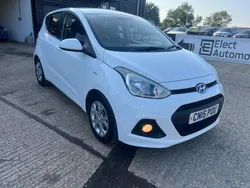 White Used 2015 Hyundai i10 SE Hatchback | £4,000 (Fair price)