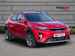 Red Used 2023 Kia Stonic 3 SUV | £17,450 (Fair price)