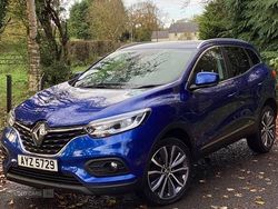 Blue Used 2020 Renault Kadjar Iconic SUV | £9,995 (Fair price)