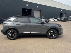 Grey New 2025 Peugeot 2008 Allure SUV | £21,990 (Super price)