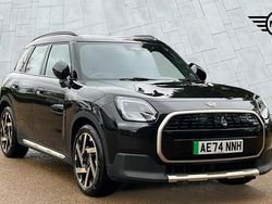 Black Used 2024 Mini Countryman Exclusive SUV | £32,995 (A bit pricey)