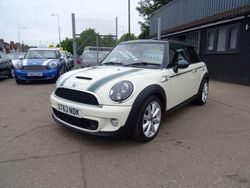 White Used 2013 Mini Cooper S Hatch Hatchback | £4,995 (Good price)
