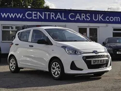 White Used 2017 Hyundai i10 Hatchback | £6,495 (Good price)