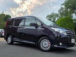 Maroon Used 2014 Toyota Noah MPV | £9,999