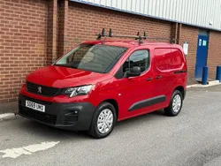 Red Used 2019 Peugeot Partner MPV | £5,995 (Good price)
