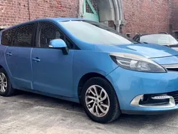 Blue Used 2013 Renault Grand Scénic III Dynamique MPV | £3,482 (Fair price)