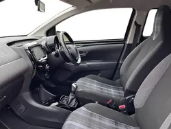 Raven black Used 2020 Peugeot 108 Allure Hatchback | £8,490 (Fair price)