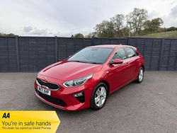 Red Used 2021 Kia Ceed Hatchback | £12,950 (Fair price)