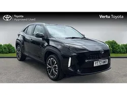 Black Used 2022 Toyota Yaris Cross SUV | £21,251 (Fair price)