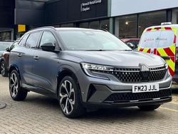 Grey Used 2023 Renault Austral Iconic Esprit Alpine SUV | £23,921 (Good price)