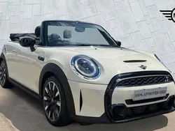 White Used 2021 Mini Cooper S Exclusive Hatchback | £16,995 (Good price)