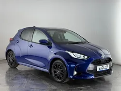 Blue Used 2021 Toyota Yaris Hybrid Design Hatchback | £15,200 (Good price)