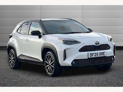 Platinum white pearl with black roof Used 2025 Toyota Yaris Hybrid Sport SUV | £29,195 (Expensive)