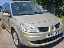 Gold Used 2009 Renault Scénic III Expression MPV | £795 (Super price)