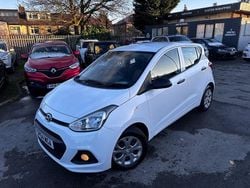 White Used 2014 Hyundai i10 Hatchback | £3,450 (Fair price)