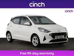 White Used 2021 Hyundai i10 SE Hatchback | £10,449 (Fair price)