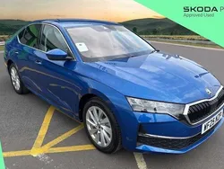 Race blue metallic New 2025 Skoda Octavia SE L Hatchback | £27,450 (Expensive)