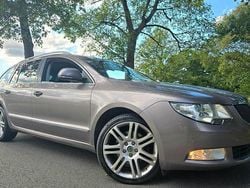 Mauve Used 2012 Skoda Superb Elegance Estate | £3,495 (Fair price)