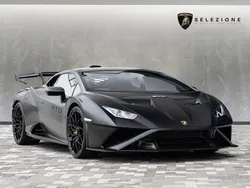 Nero noctis Used 2021 Lamborghini Huracán Coupe | £274,950