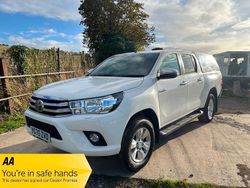 White Used 2020 Toyota HiLux Pickup | £18,500 (Good price)