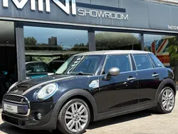 Black Used 2017 Mini Cooper S Chili Hatchback | £10,995 (Fair price)