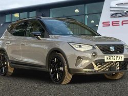 Grey New 2025 Seat Arona Black Edition SUV | £21,348 (Fair price)