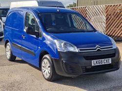 Blue Used 2018 Citroën Berlingo | £6,499 (Good price)