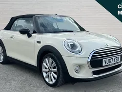 White Used 2017 Mini Cooper Hatchback | £11,284 (Fair price)