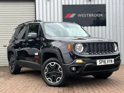 Black Used 2016 Jeep Renegade Trailhawk SUV | £8,800 (Fair price)