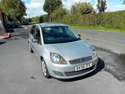 Silver Used 2008 Ford Fiesta Style Hatchback | £2,995 (Expensive)