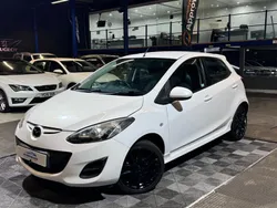 White Used 2011 Mazda 2 Hatchback | £2,499 (Good price)